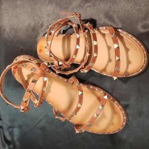 Madden Girl Brown 3-Strap with Ankle Wrap/Gold Studs Sandals